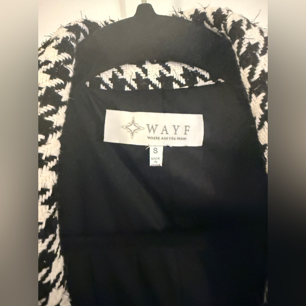 WAYF Cropped Houndstooth Blazer SIZE: SMALL - Picture 4 of 10